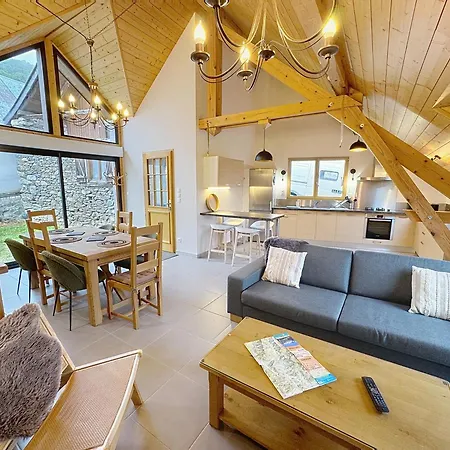 Maison Au Cœur De La Montagne Hébergement de vacances *