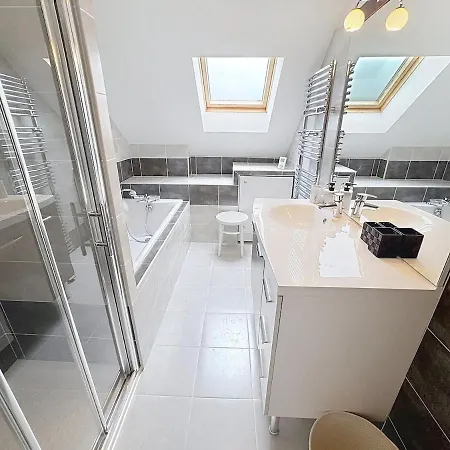 Maison Au Cœur De La Montagne Hébergement de vacances *